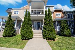 3-980 Ch. du Fleuve  Les Cèdres, QC J7T 1B6