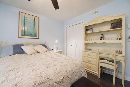 Chambre à coucher principale - 3-980 Ch. Du Fleuve, Les Cèdres, QC - Indoor Photo Showing Bedroom
