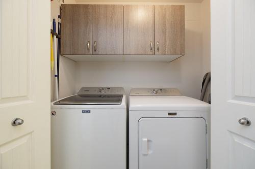 Salle de lavage - 3-980 Ch. Du Fleuve, Les Cèdres, QC - Indoor Photo Showing Laundry Room