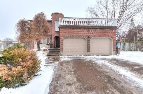 34 Rue Valmount  Dollard-Des-Ormeaux, QC H9B 2W9
