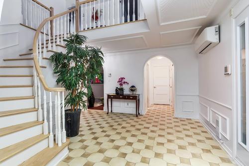 Hall d'entrée/Vestibule - 34 Rue Valmount, Dollard-Des-Ormeaux, QC - Indoor Photo Showing Other Room