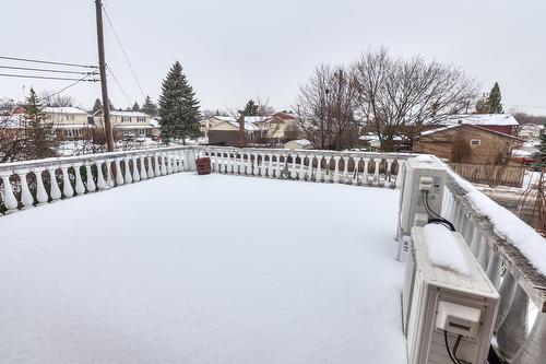Balcon - 34 Rue Valmount, Dollard-Des-Ormeaux, QC - Outdoor