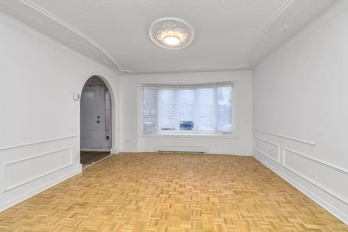 Salon - 34 Rue Valmount, Dollard-Des-Ormeaux, QC - Indoor Photo Showing Other Room