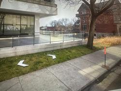 4216 Boul. Dorchester O.  Westmount, QC H3Z 1V2