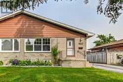 1196 GRANGE ROAD  Oakville, ON L6H 1P7