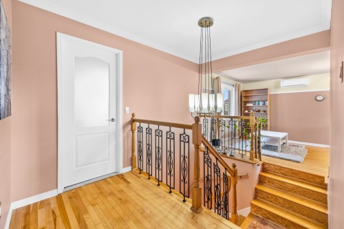 Escalier - 1785 Crois. Toscanini, Brossard, QC - Indoor Photo Showing Other Room