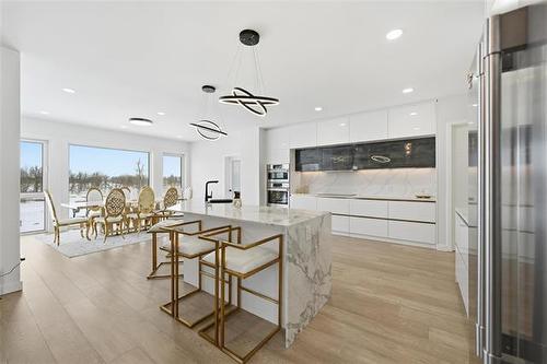 29 Discovery Cove, Headingley, MB 