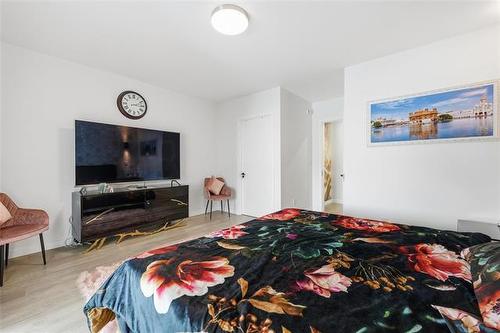 29 Discovery Cove, Headingley, MB 