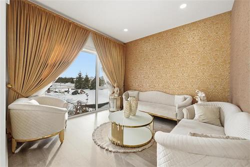 29 Discovery Cove, Headingley, MB 