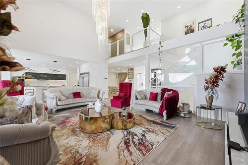 29 Discovery Cove, Headingley, MB 