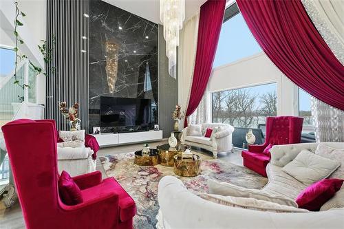 29 Discovery Cove, Headingley, MB 