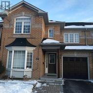 68 SEASIDE CIRCLE  Brampton, ON L6R 2G8