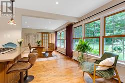 Kitchen sitting nook or dinette area - 