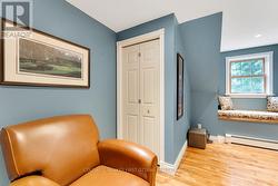 Second bedroom has walk-in closet - 