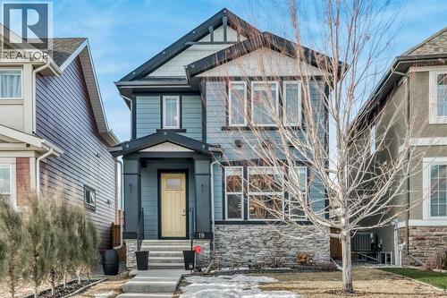 19 Marquis Gardens SE  Calgary, AB T3M 1Z9