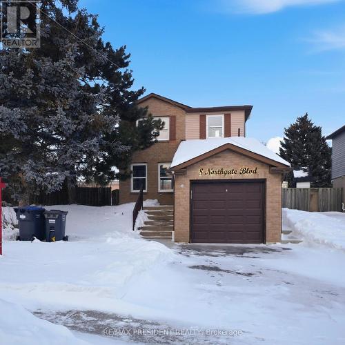 8 NORTHGATE BOULEVARD  Brampton, ON L6S 4A6