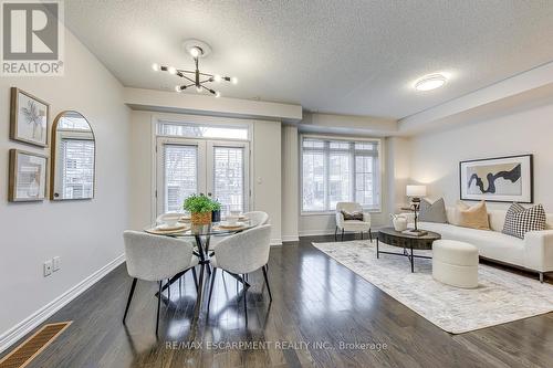 74 - 2435 GREENWICH DRIVE  Oakville, ON L6M 0S4