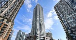 507 - 430 SQUARE ONE DRIVE E  Mississauga, ON L5B 0L6