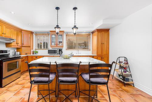 Cuisine - 488 Boul. Samson, Laval (Sainte-Dorothée), QC - Indoor