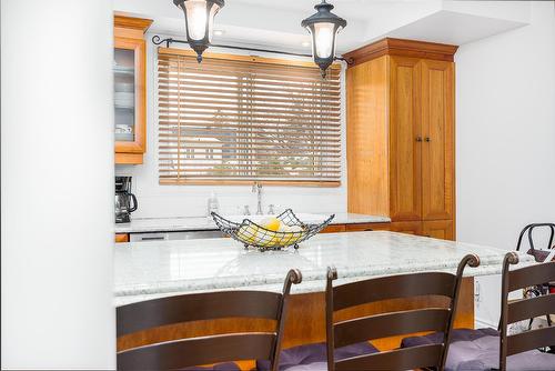 Cuisine - 488 Boul. Samson, Laval (Sainte-Dorothée), QC - Indoor Photo Showing Kitchen