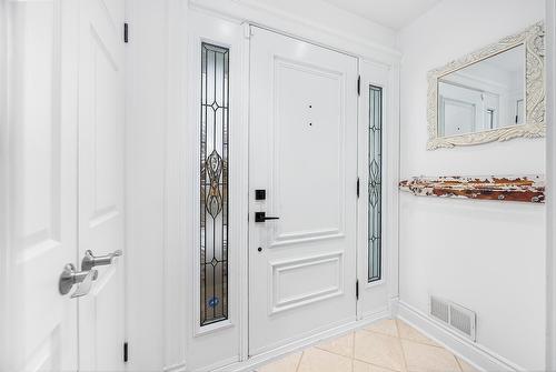 Hall d'entrée/Vestibule - 488 Boul. Samson, Laval (Sainte-Dorothée), QC - Indoor Photo Showing Other Room