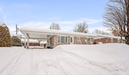 1470 Rue de Sedan  Québec (Charlesbourg), QC G2N 1Y8