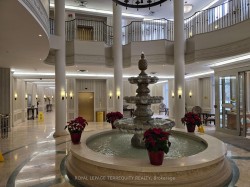 1909-35 Kingsbridge Garden Circle  Mississauga, ON L5R 3Z5