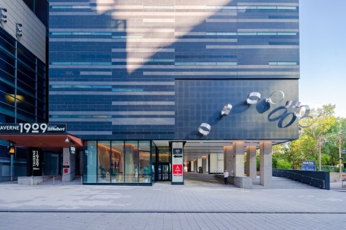 Exterior entrance - 2811-1288 Av. Des Canadiens-De-Montréal, Montréal (Ville-Marie), QC - 