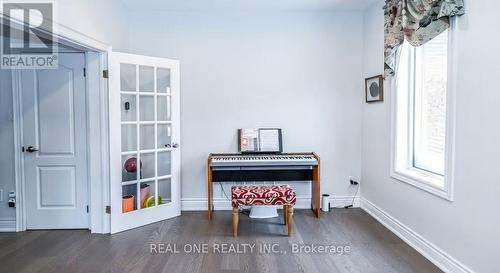 77 Leitchcroft Crescent E, Markham, ON - Indoor Photo Showing Other Room