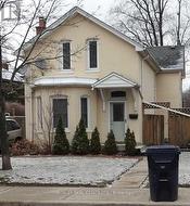 3 - 97 ROSEMOUNT AVENUE  Toronto, ON M9N 3B6