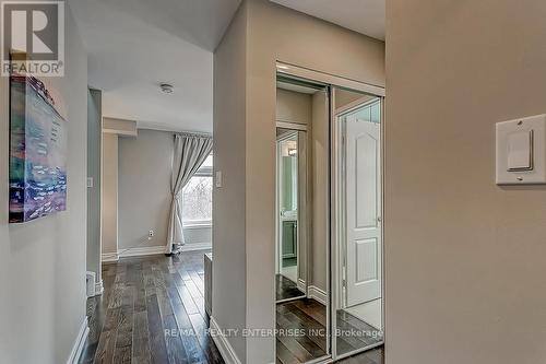 2386 Munns Avenue E, Oakville, ON - Indoor Photo Showing Other Room