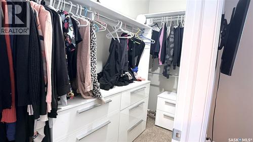 2 1621 First Street, Estevan, SK - Indoor With Storage