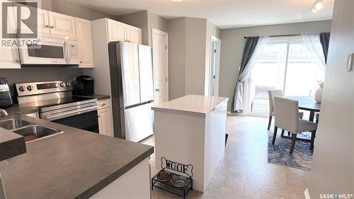 2 1621 First Street, Estevan, SK - Indoor Photo Showing Kitchen With Double Sink