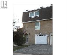 48 - 621 RATHBURN ROAD  Toronto, ON M9C 3T5