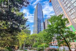 1816 - 1 GLOUCESTER STREET  Toronto, ON M4Y 1L8