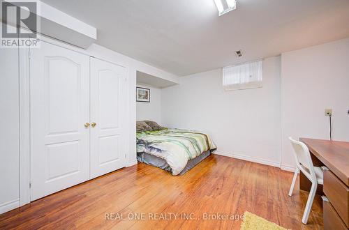 72 Highgate Drive, Markham, ON - Indoor Photo Showing Bedroom