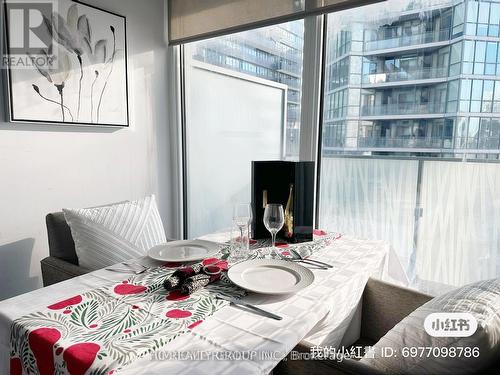 904 - 42 Charles Street E, Toronto, ON - Indoor