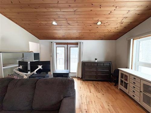 89 Shannon St, Alexander, MB 