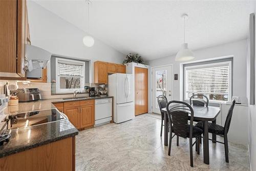 11 Parisien Pl, Winnipeg, MB 