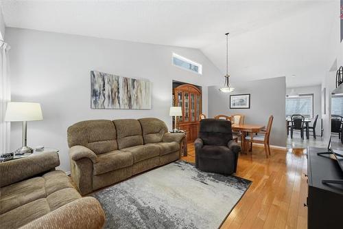 11 Parisien Pl, Winnipeg, MB 