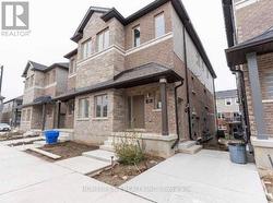 29 - 205 WEST OAK TRAIL  Kitchener, ON N2R 0R9