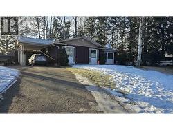 5225 YORK PLACE  Prince George, BC V2N 2A4