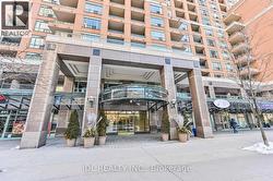 1610 - 887 BAY STREET  Toronto, ON M5S 3K4