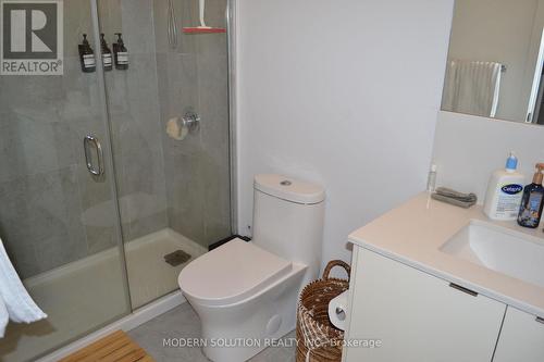 103 - 1606 Charles Street, Whitby, ON - Indoor Photo Showing Bathroom