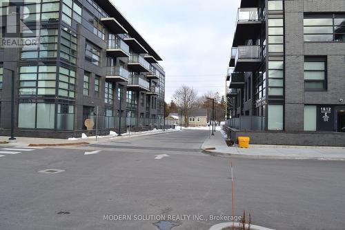 103 - 1606 Charles Street, Whitby, ON - Outdoor