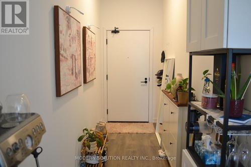 10 Foot Ceiling - 103 - 1606 Charles Street, Whitby, ON - Indoor Photo Showing Other Room