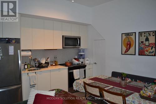 Modern Kitchen - 103 - 1606 Charles Street, Whitby, ON - Indoor Photo Showing Kitchen