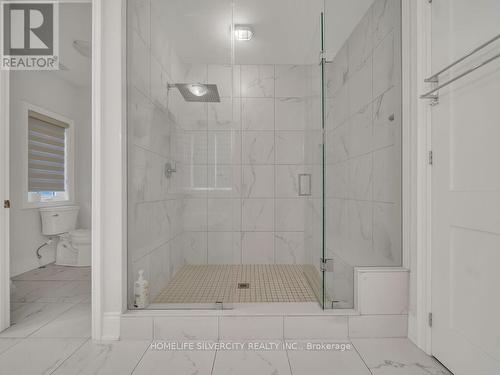 2 Endless Circle, Vaughan, ON - Indoor Photo Showing Bathroom