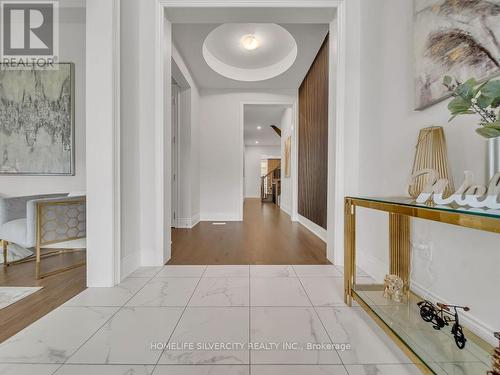 2 Endless Circle, Vaughan, ON - Indoor Photo Showing Other Room