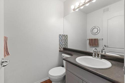 52 Rutledge Crescent, Winnipeg, MB - Indoor Photo Showing Bathroom